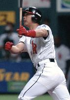 Kokubo hits two-run homer